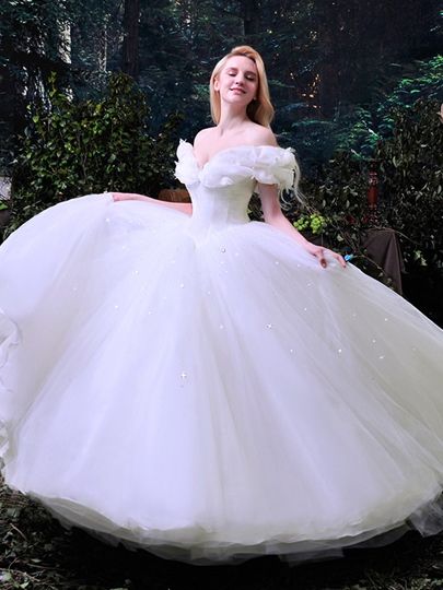 cinderella type wedding dresses