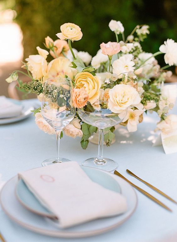 Ideas for a Yellow Wedding Theme Arabia Weddings