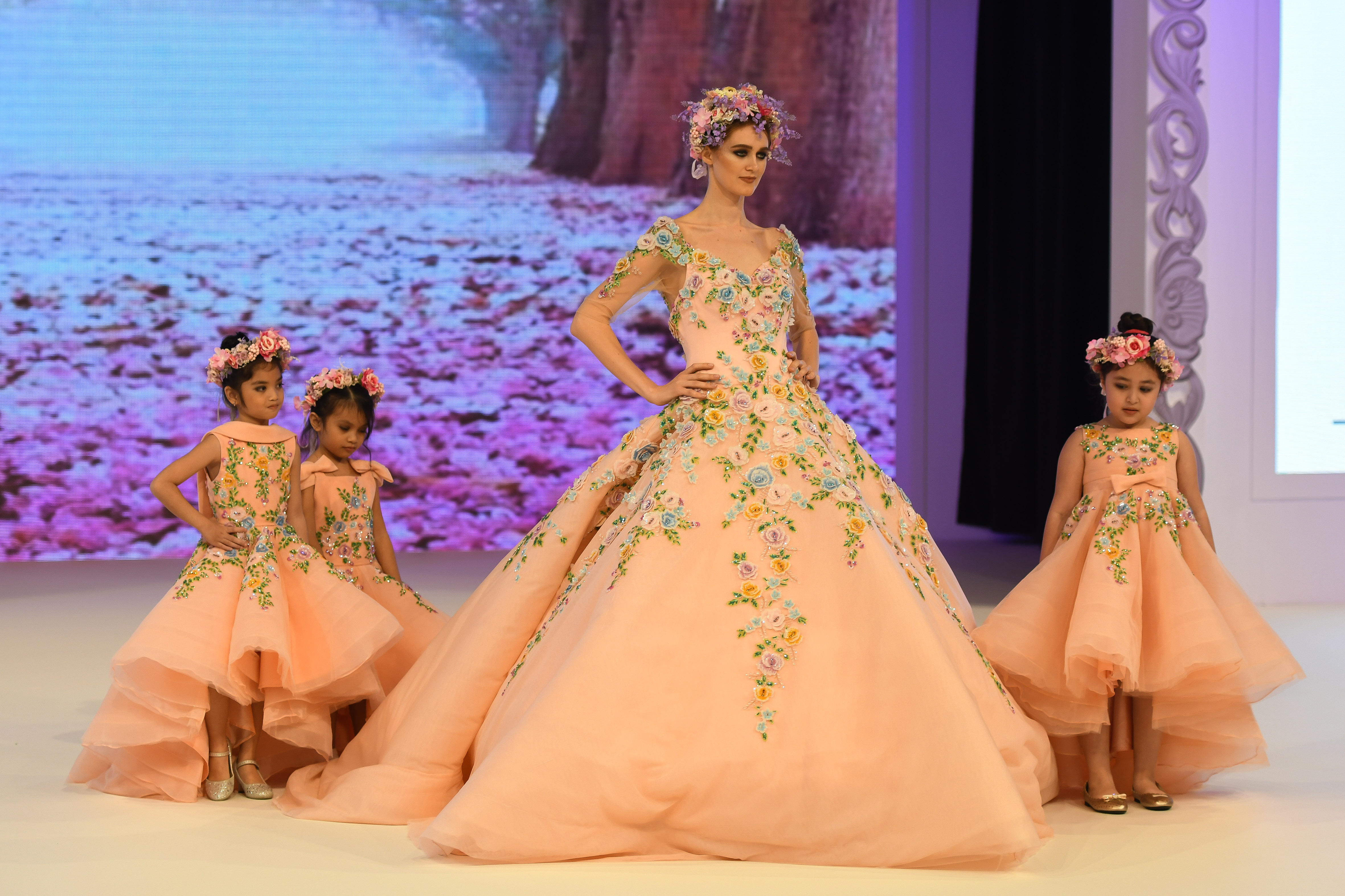 An Exceptional BRIDE Show Closes with a Bang! Arabia Weddings