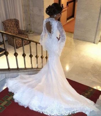 فستان دنيا بطمة