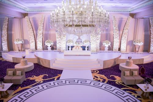 purple_wedding_by_event_chic_12