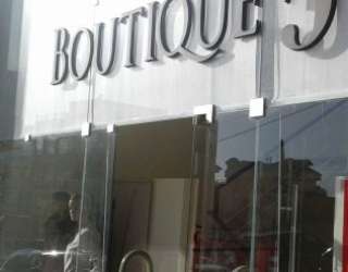 Boutique 5