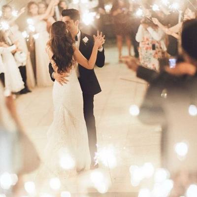 30 Slow Dance Songs for Your Wedding