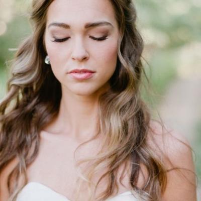 Beautiful Soft and Natural Makeup Looks for Every Bride