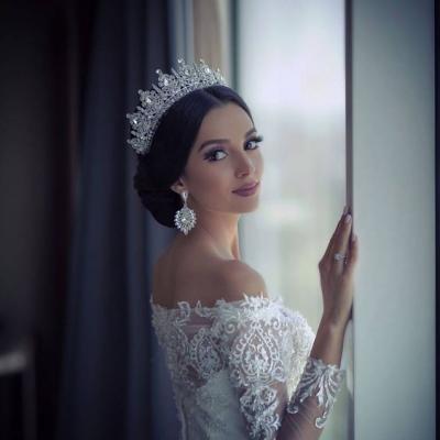 Beautiful Bridal Hairstyles with Tiaras