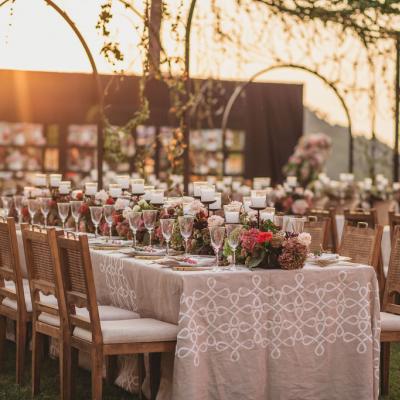 حفل زفاف بثيم السماء الوردية من تنظيم لايس ايفينتس