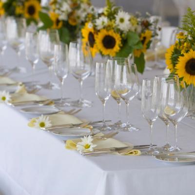 So Summery and Sweet! A Sunflower Wedding Theme