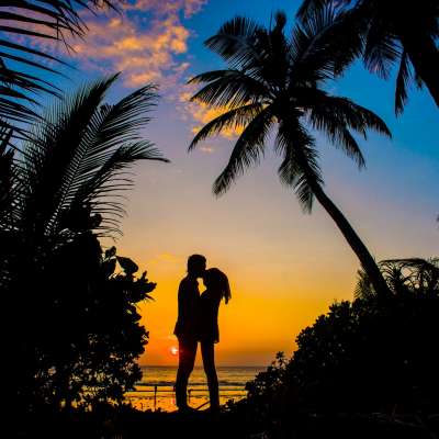 The Ultimate Honeymoon Planning Checklist: Don&#039;t Miss a Thing