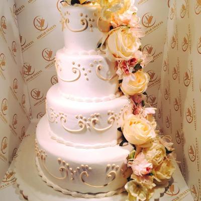 حلويات و مقهى عشتار