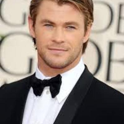 Chris Hemsworth&#039;s Response to Liam and Miley&#039;s Engagement