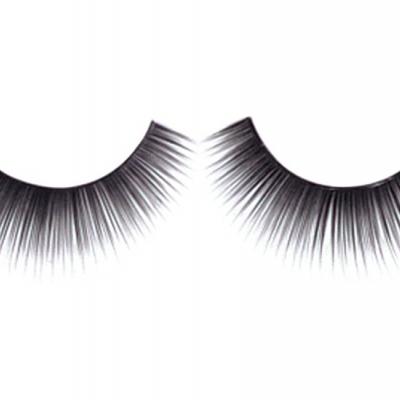 Engagement Cancelled Over Fake Eyelashes