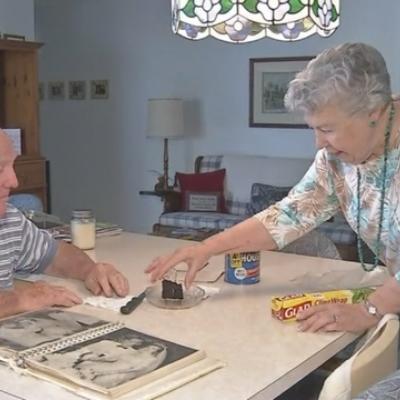 Couples Eats Original Wedding Cake After 61 Years