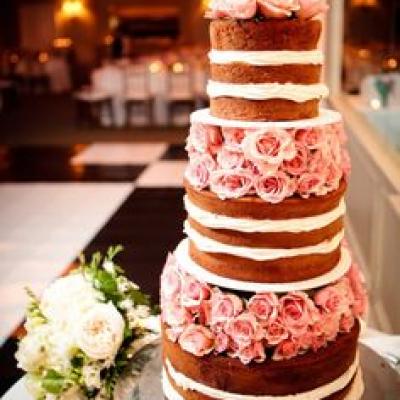 Video: How Wedding Cakes Changed Over 100 Years