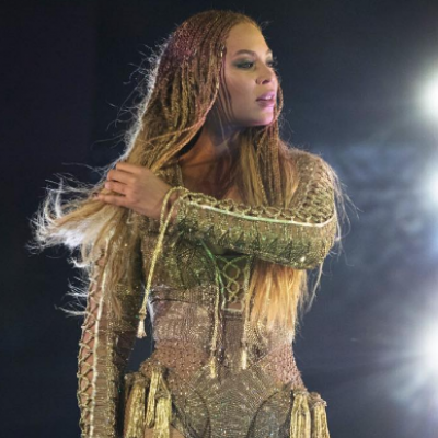 Video: Beyonce Arranges Marriage Proposal For Backup Dancer