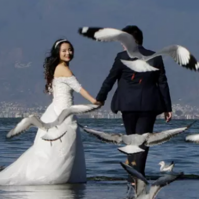 Chinese County Bans Expensive Wedding Gifts