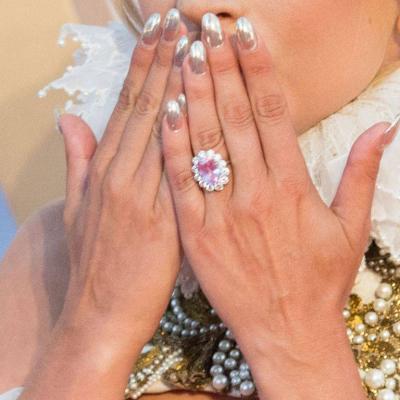 خاتم خطوبة ليدي غاغا يشغل مواقع التواصل بسبب فخامته