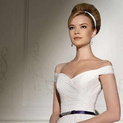 Bridal Fashion Trend: Off The Shoulder Bridal Gowns