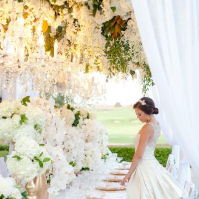 Statement Flower Centerpieces For Your Wedding