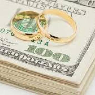 Money Talk Before The Wedding