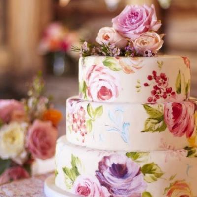 Floral Wedding Cakes Just in Time for Spring