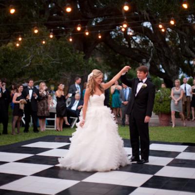 Beautiful Wedding Dance Floors You Will Love