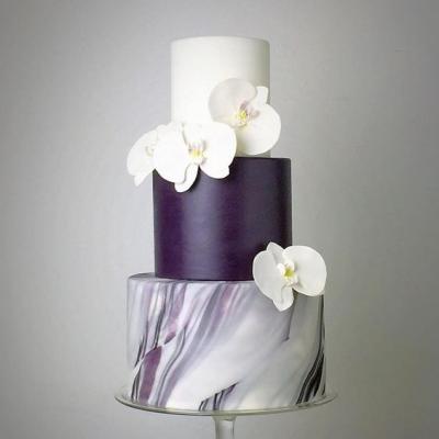 16 Stunning Marble Wedding Cakes