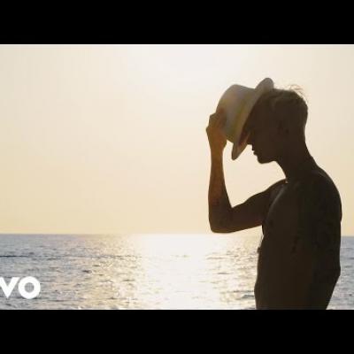 Embedded thumbnail for Justin Bieber - Company
