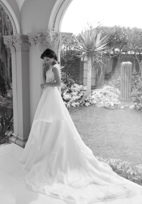 Alessandra Rinaudo's 2018 bridal collection 59