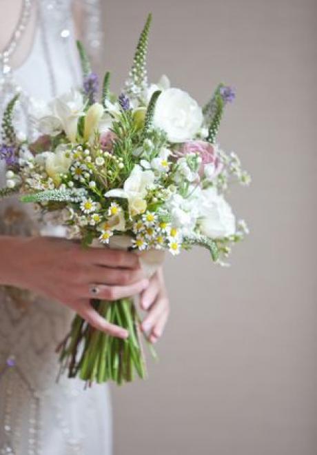 Small Bridal Bouquets | Arabia Weddings