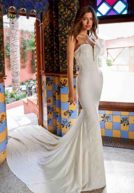 The 2019 Pronovias x Kleinfeld Wedding Dress Collection
