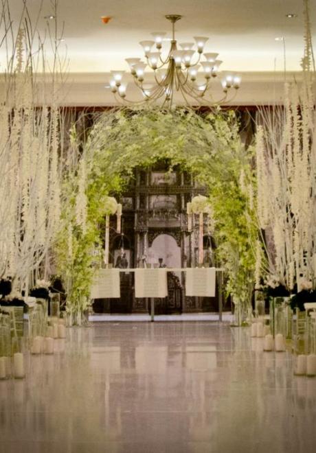 Inside a Magical “Winter Wonderland Wedding” 