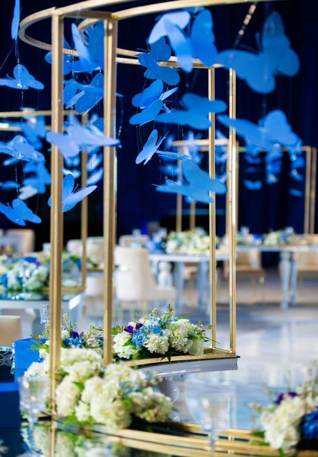 حفل زفاف ساحر بثيم الفراشة في دبي