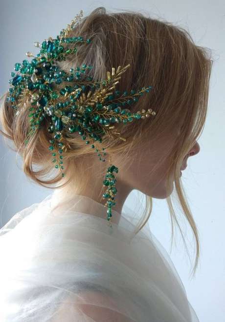 Colorful Bridal Hair Accessories 3