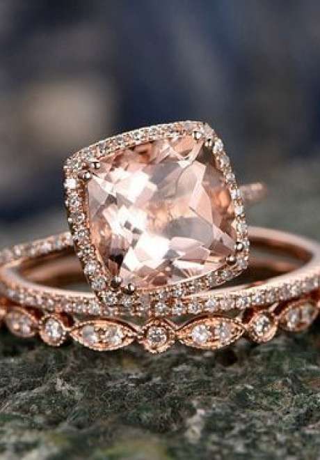 Rose Gold Wedding Rings for The Trendy Bride