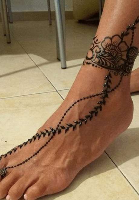 Henna Tattoo for Feet 8