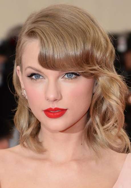 Bridal Hair and Makeup Inspiration: Taylor Swift