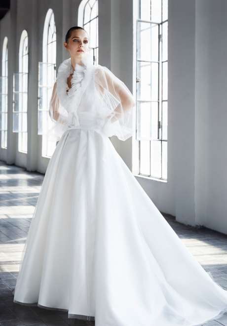 Peter Langner 2021 Wedding Dress Como Blusa 