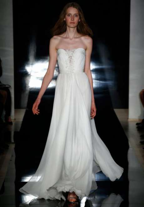 The Outstanding Reem Acra Spring 2017 Bridal Collection