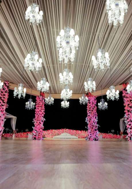 A Luxurious Pink Wedding in Qatar