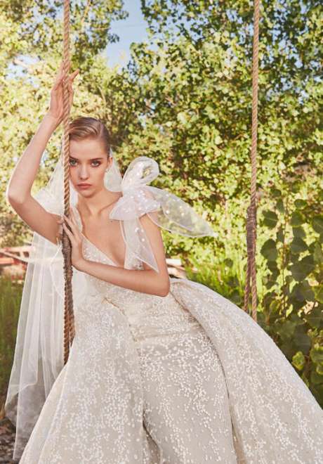 Elie Saab Fall 2021 Wedding Dresses 5