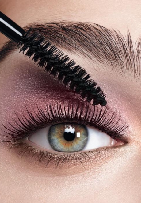 The Best Mascara Tips and Tricks 