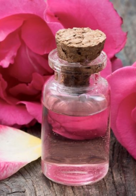 How to Make Your Own Rosewater Toner