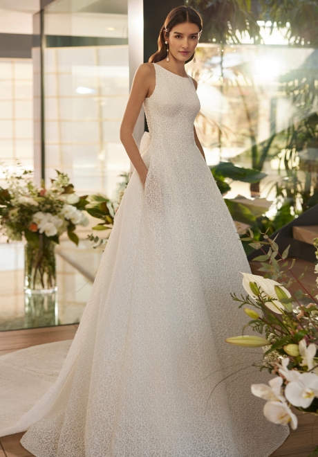 The 2024 Haute Couture Bridal Collection by Rosa Clara