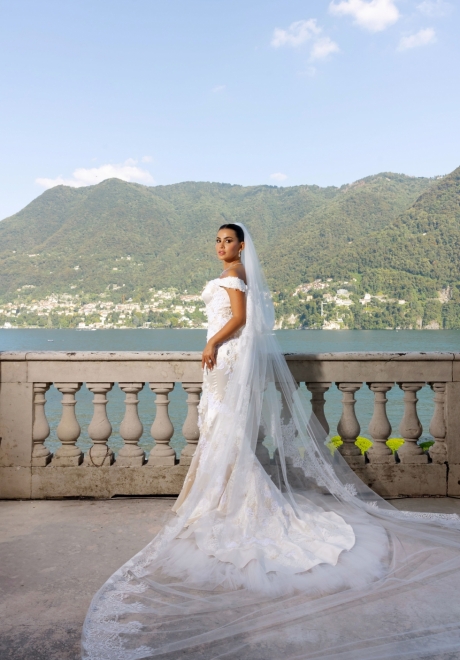 تألقي بطرحة عروس خلابة على طريقة أشهر الفاشينيستا والنجمات العربيات