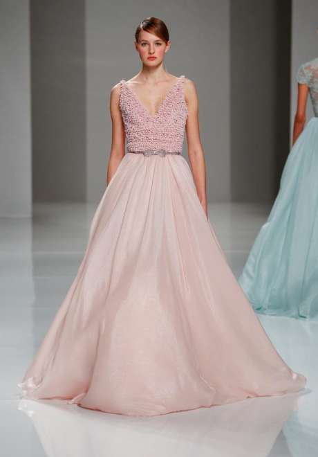 Paris Haute Couture Fashion Week: Georges Hobeika Spring 2015