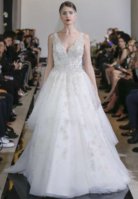 مجموعة جاستن الكسندر لفساتين زفاف عام 2018