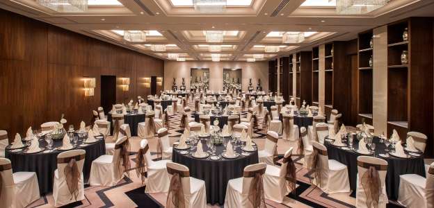 حزمة الزفاف في فندق بولمان خور دبي سيتي سنتر