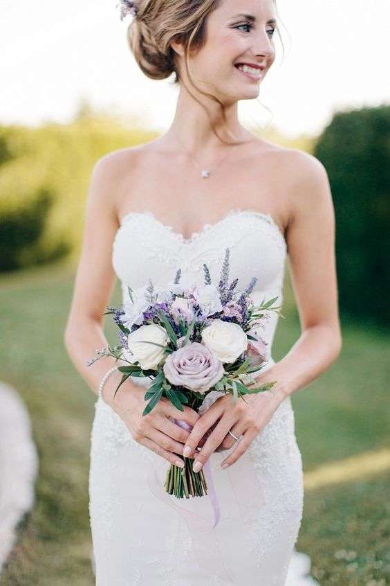 simple wedding bouquets