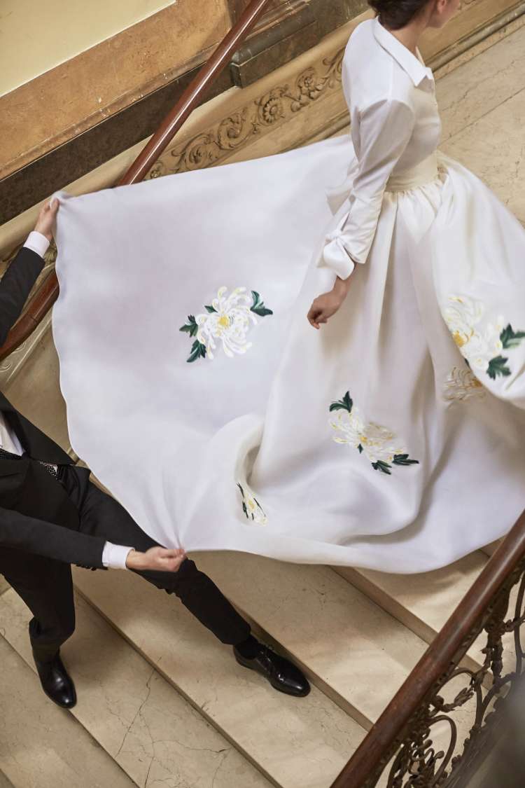 فساتين اعراس كارولينا هيريرا لربيع 2019 موقع العروس