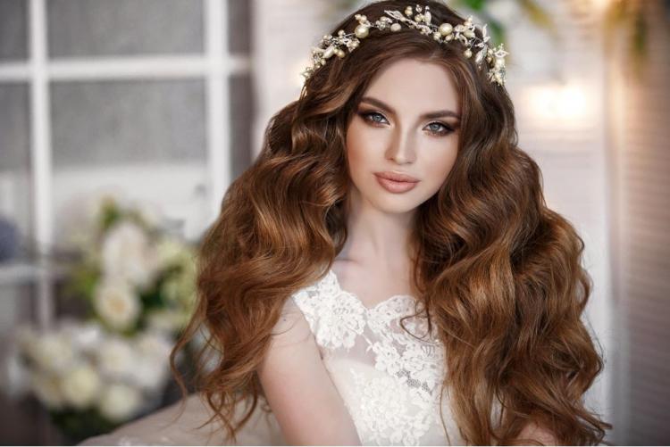 How to Make Your Hair Thicker Before Your Wedding
